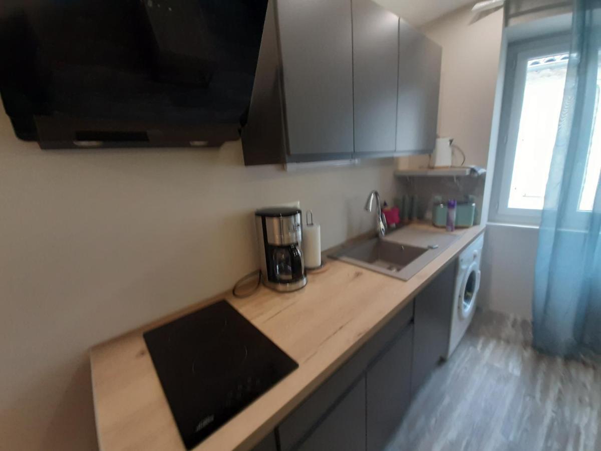 Bourg-Saint-Andéol 3 Apt T2 Cosy De 40 A 50 M2 Ideal Pour Un Deplacement Pro " Les Iris " מראה חיצוני תמונה