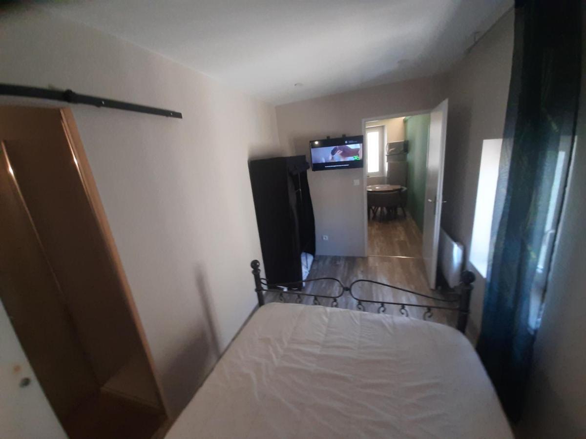 Bourg-Saint-Andéol 3 Apt T2 Cosy De 40 A 50 M2 Ideal Pour Un Deplacement Pro " Les Iris " מראה חיצוני תמונה