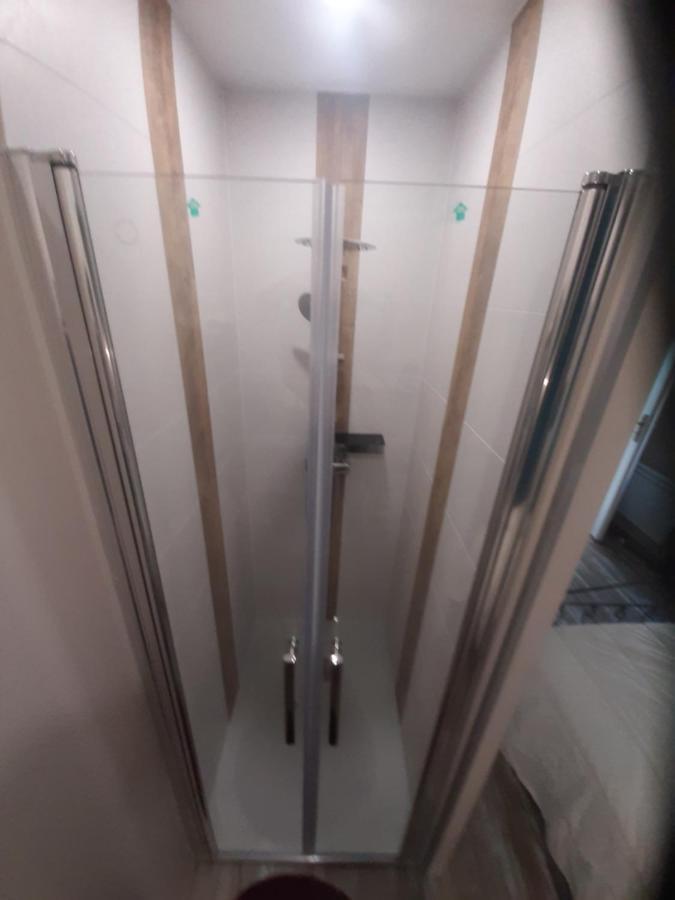 Bourg-Saint-Andéol 3 Apt T2 Cosy De 40 A 50 M2 Ideal Pour Un Deplacement Pro " Les Iris " מראה חיצוני תמונה
