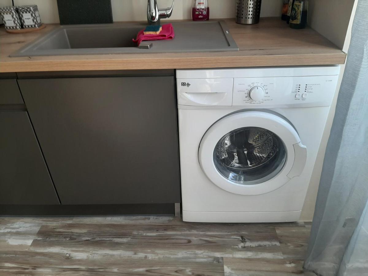 Bourg-Saint-Andéol 3 Apt T2 Cosy De 40 A 50 M2 Ideal Pour Un Deplacement Pro " Les Iris " מראה חיצוני תמונה